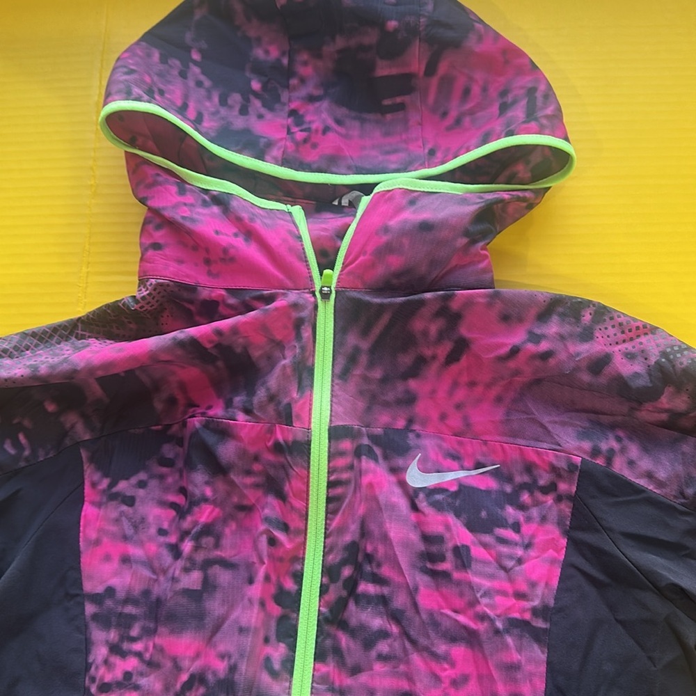 Women's Pink and Black Jacket light - Picture 2 of 10
